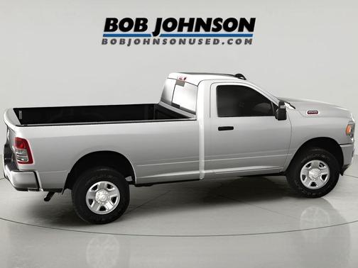 2024 RAM 2500 Tradesman Regular Cab 4x4 8' Box