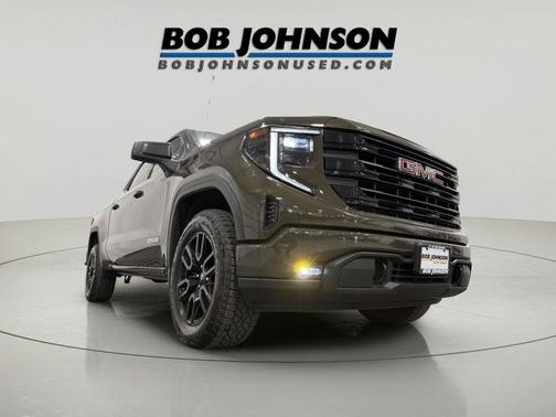 Deep Bronze Metallic 2024 GMC Sierra 1500 Elevation