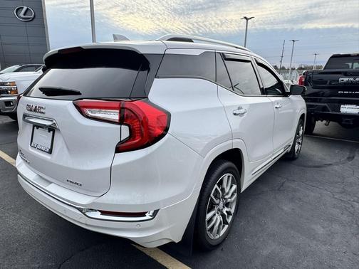 2022 GMC Terrain Denali