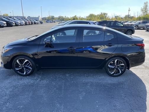 2023 Nissan Versa 1.6 S