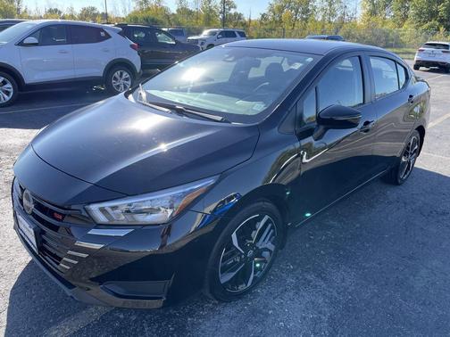 2023 Nissan Versa 1.6 S