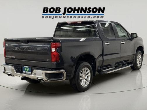Dark Ash Metallic 2024 Chevrolet Silverado 1500 LT