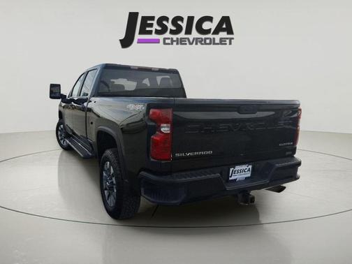 Black 2023 Chevrolet Silverado 2500 Custom