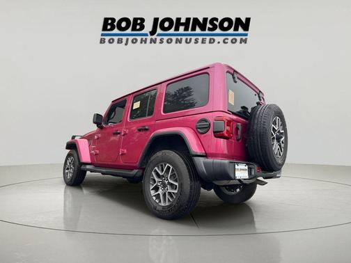 2024 Jeep Wrangler 4-Door Sahara 4x4