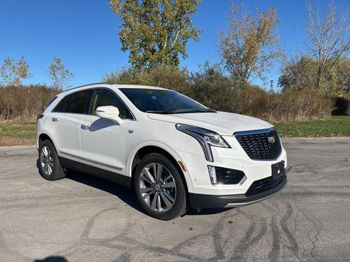 2023 Cadillac XT5 Premium Luxury