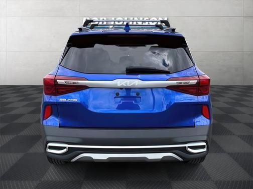 2022 Kia Seltos EX
