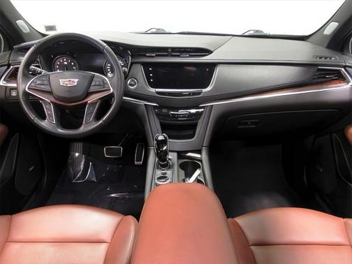 2023 Cadillac XT5 Sport