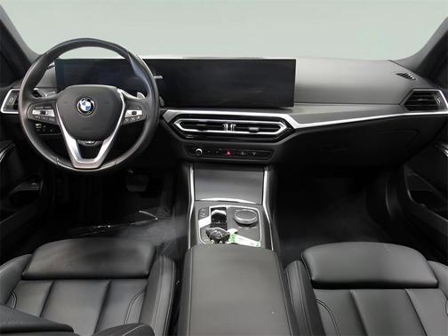2024 BMW 330 i xDrive