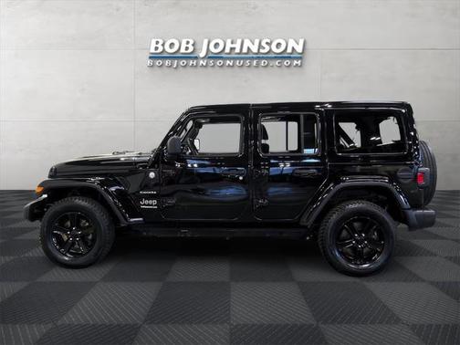 2023 Jeep Wrangler 4-Door Sahara