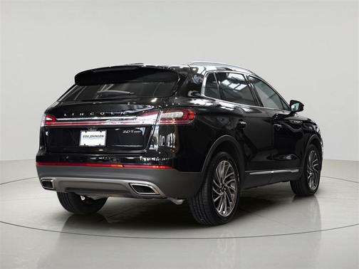 2020 Lincoln Nautilus Reserve