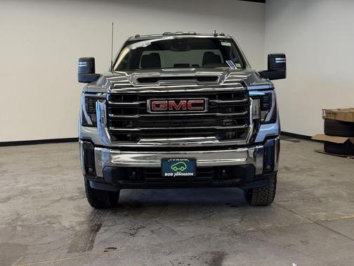 Sterling Metallic 2024 GMC Sierra 2500 SLE
