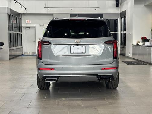 2023 Cadillac XT6 Premium Luxury AWD