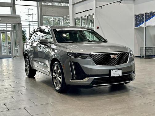 2023 Cadillac XT6 Premium Luxury AWD