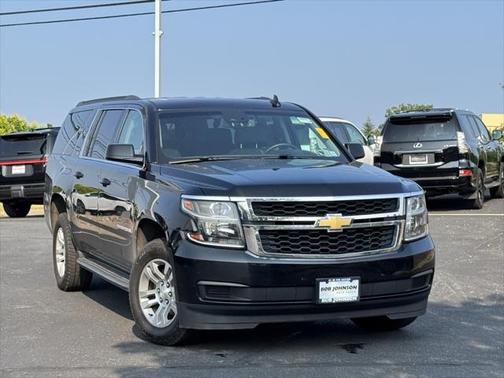 2017 Chevrolet Suburban LT