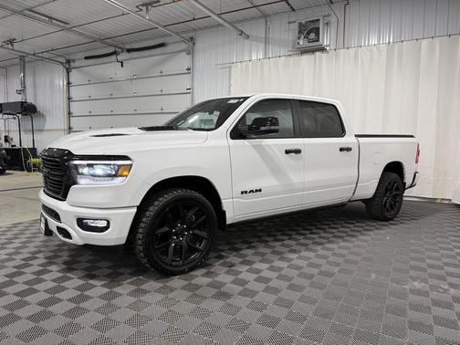 Bright White Clearcoat 2023 RAM 1500 Laramie