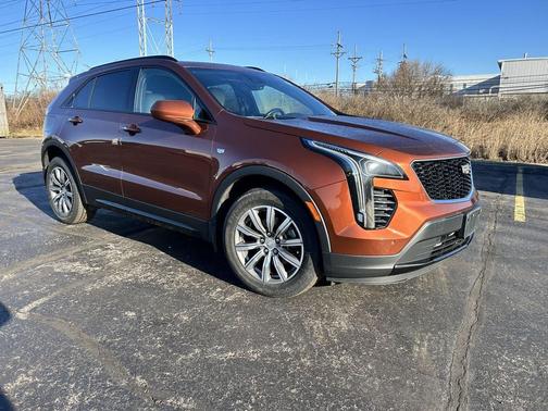 Autumn Metallic 2019 Cadillac XT4 Sport