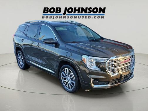 Deep Bronze Metallic 2023 GMC Terrain Denali