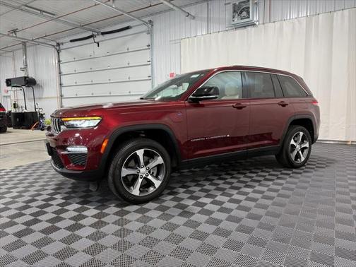 2023 Jeep Grand Cherokee 4xe Base