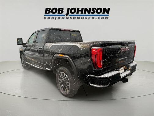 2022 GMC Sierra 2500 AT4