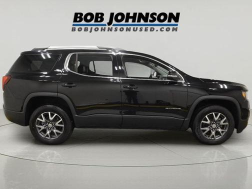 2023 GMC Acadia AWD SLT