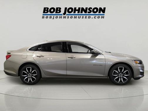 2022 Chevrolet Malibu FWD RS