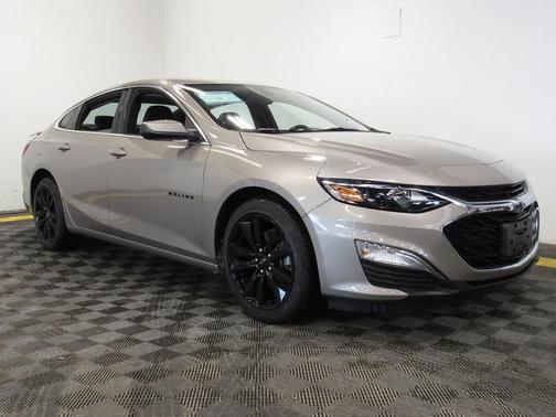 2022 Chevrolet Malibu FWD RS