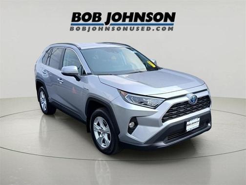 2020 Toyota RAV4 Hybrid XLE