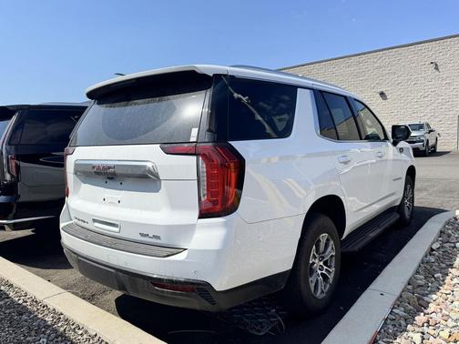 Summit White 2021 GMC Yukon SLE