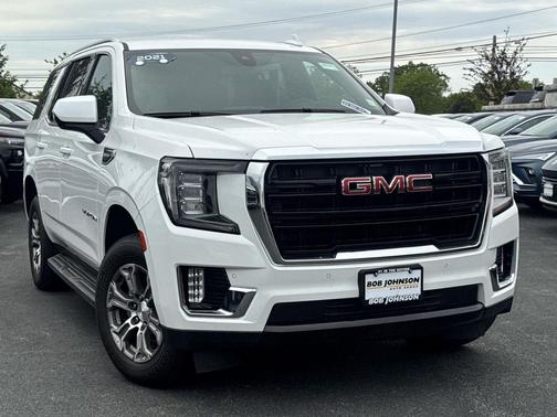 Summit White 2021 GMC Yukon SLE