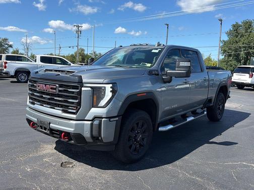 Sterling Metallic 2024 GMC Sierra 2500 AT4