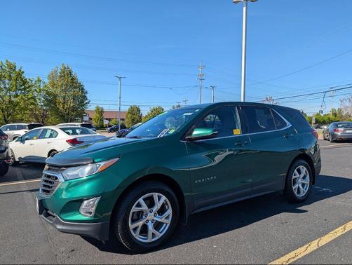 Ivy Metallic 2018 Chevrolet Equinox 2LT