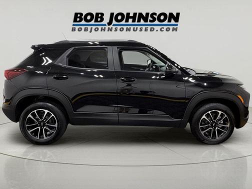 Mosaic Black Metallic 2024 Chevrolet Trailblazer LT