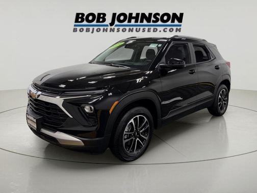 Mosaic Black Metallic 2024 Chevrolet Trailblazer LT