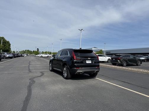 Stellar Black Metallic 2020 Cadillac XT4 Premium Luxury