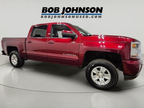 Siren Red Tintcoat 2017 Chevrolet Silverado 1500 1LT