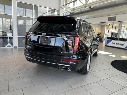 Stellar Black Metallic 2024 Cadillac XT6 Luxury AWD