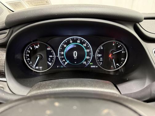 White Frost Tricoat 2017 Buick LaCrosse Essence