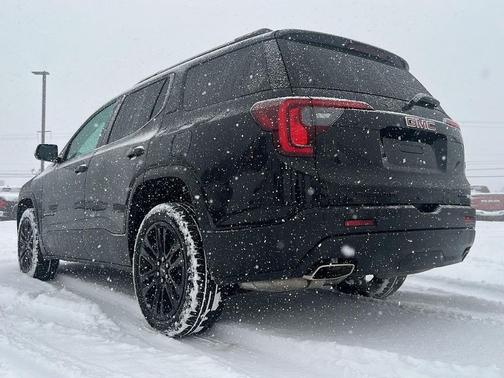2023 GMC Acadia AWD SLE
