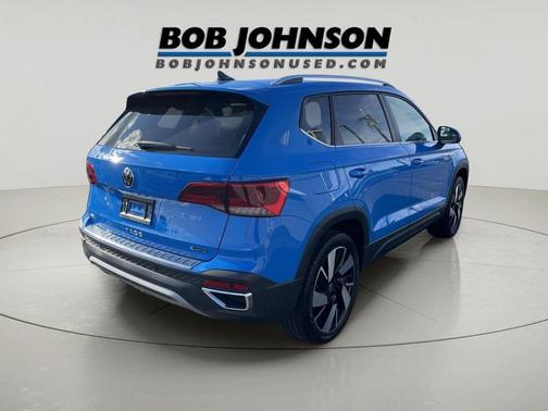 Cornflower Blue 2023 Volkswagen Taos 1.5T SEL
