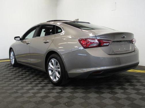 2022 Chevrolet Malibu FWD LT