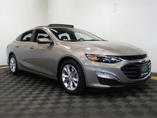 2022 Chevrolet Malibu FWD LT