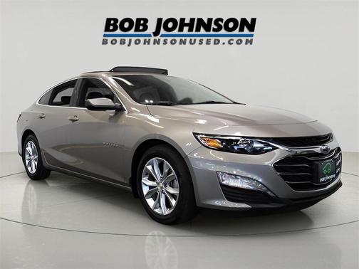 2022 Chevrolet Malibu FWD LT