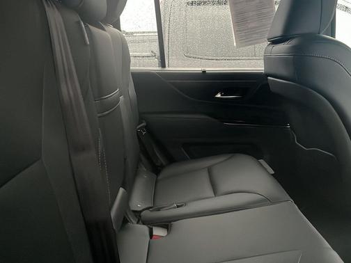 Nori Green Pearl 2026 Lexus LX 700h Luxury