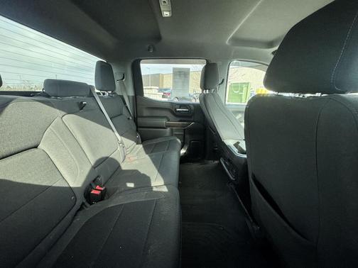 Silver Ice Metallic 2022 Chevrolet Silverado 1500 Limited LT Trail Boss