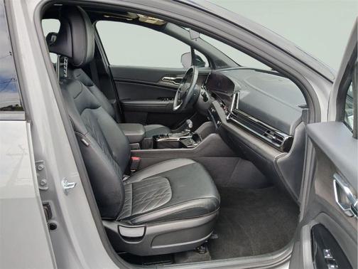 Wolf Gray/Ebony Black Roof 2024 Kia Sportage S