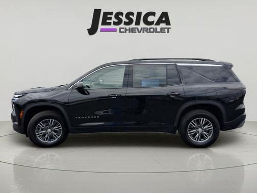 Mosaic Black Metallic 2025 Chevrolet Traverse LT
