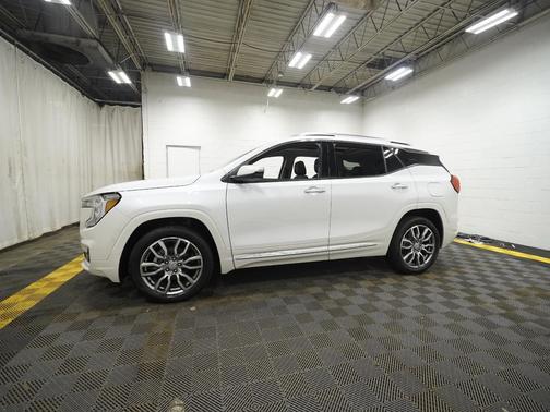 White Frost Tricoat 2024 GMC Terrain Denali