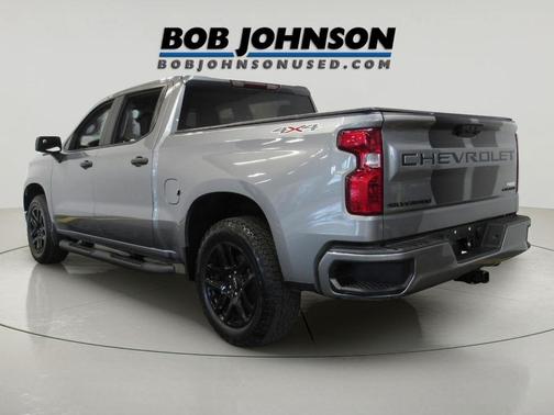 Sterling Grey Metallic 2024 Chevrolet Silverado 1500 Custom