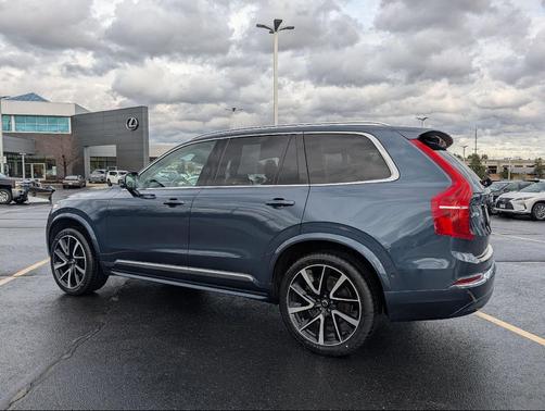 2023 Volvo XC90 B6 Plus 7-Seater