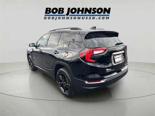 2022 GMC Terrain AWD AT4